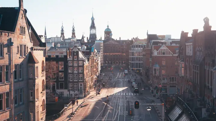 Traffic entering a European city centre in the morning